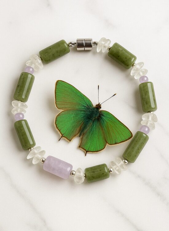 Dabīgo pērļu rokassprādze "Zaļā Tauriņa kolekcija"